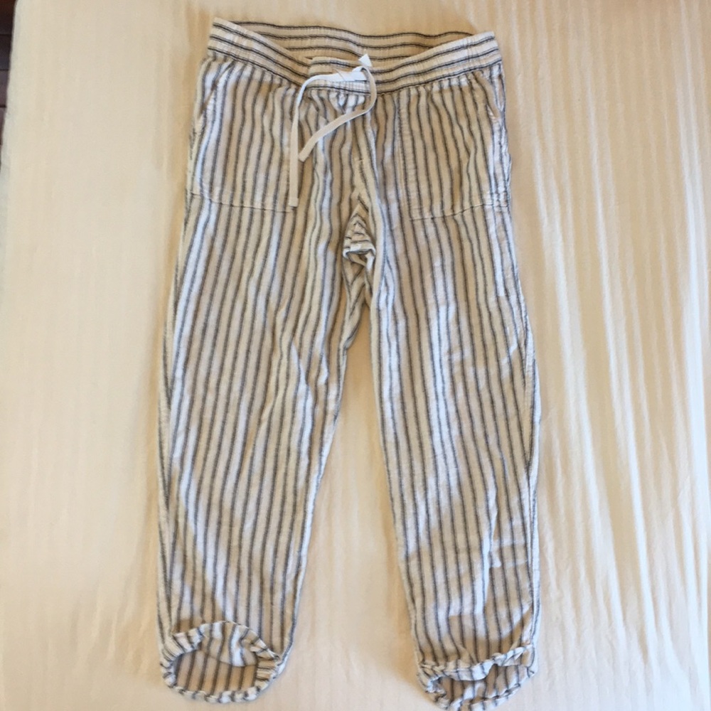 Old navy white and navy linen striped pants M
